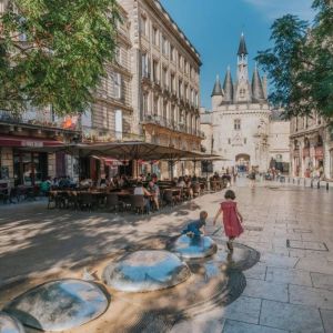 Bordeaux. Zdroj: Bouger á Bordeaux